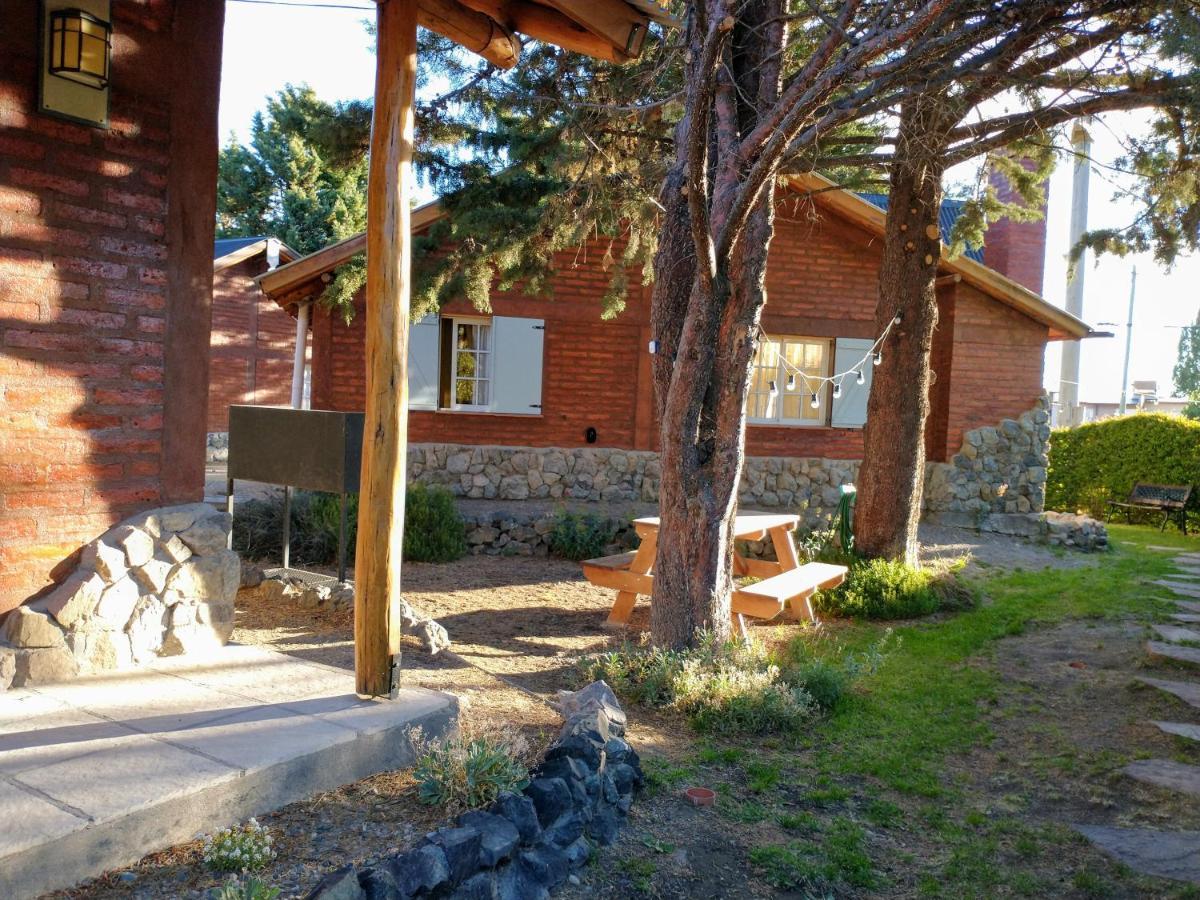 Cabanas Pyracantha إيسكيل المظهر الخارجي الصورة